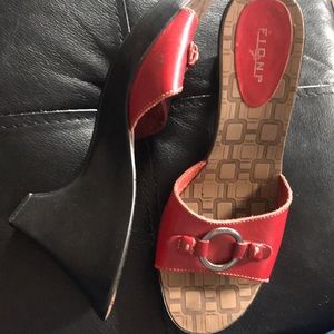 EUC.  FIONI RED LEATHER UPPER WEDGE